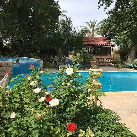 Kritos Apartment